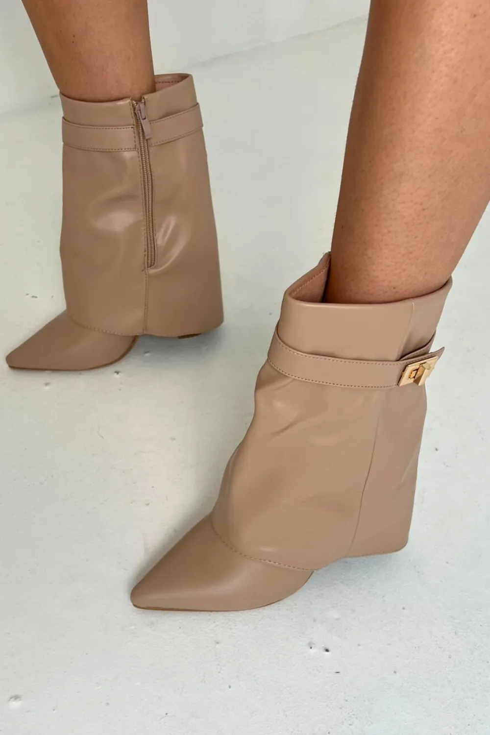 Francesca beige heeled short boots