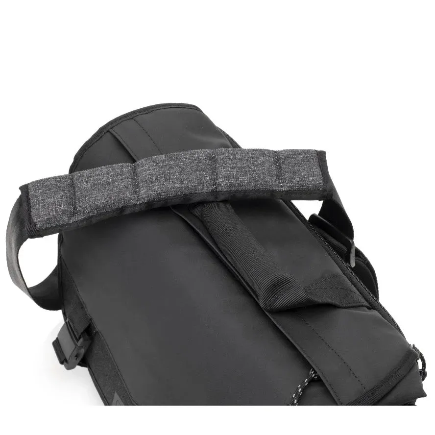 Tenba DNA 9 Messenger Bag - Black