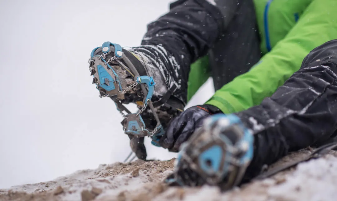 Yaktrax Summit with Boa® Closure System